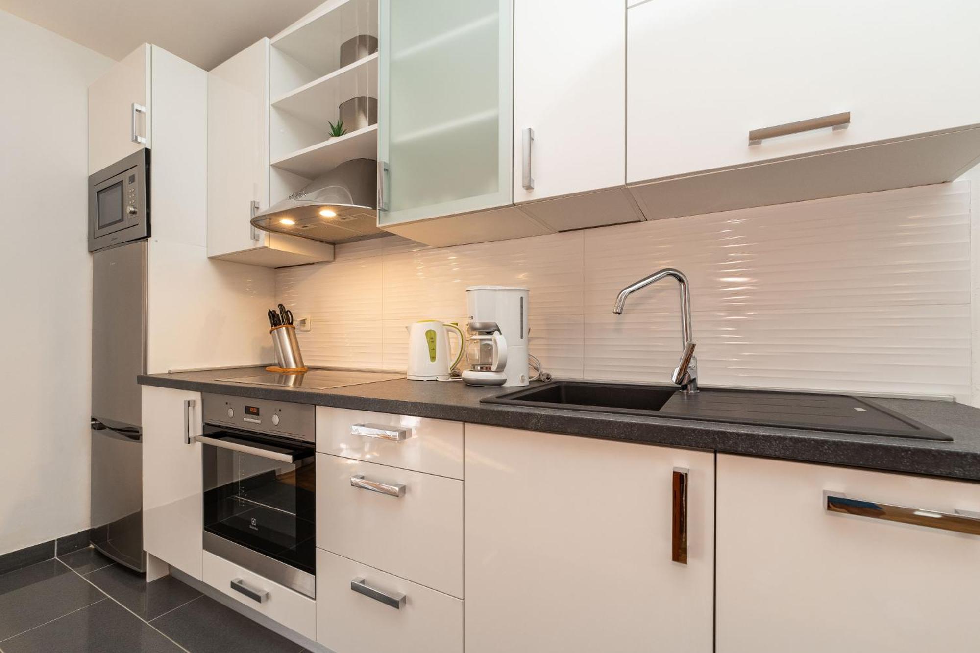 Apartments Dalmatia (Adults Only) Privlaka  Eksteriør billede