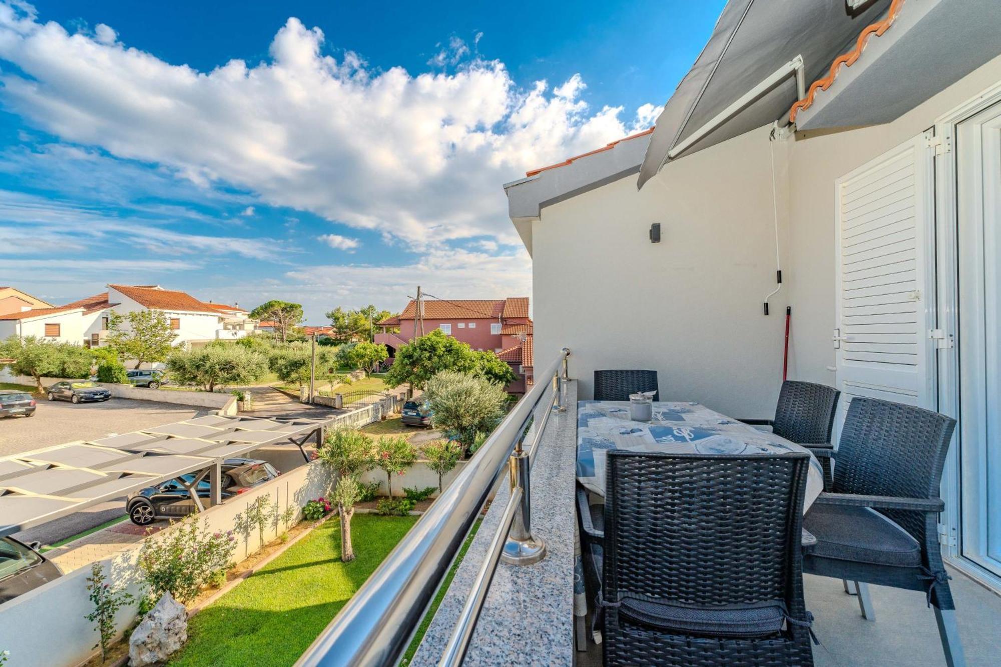 Apartments Dalmatia (Adults Only) Privlaka  Eksteriør billede