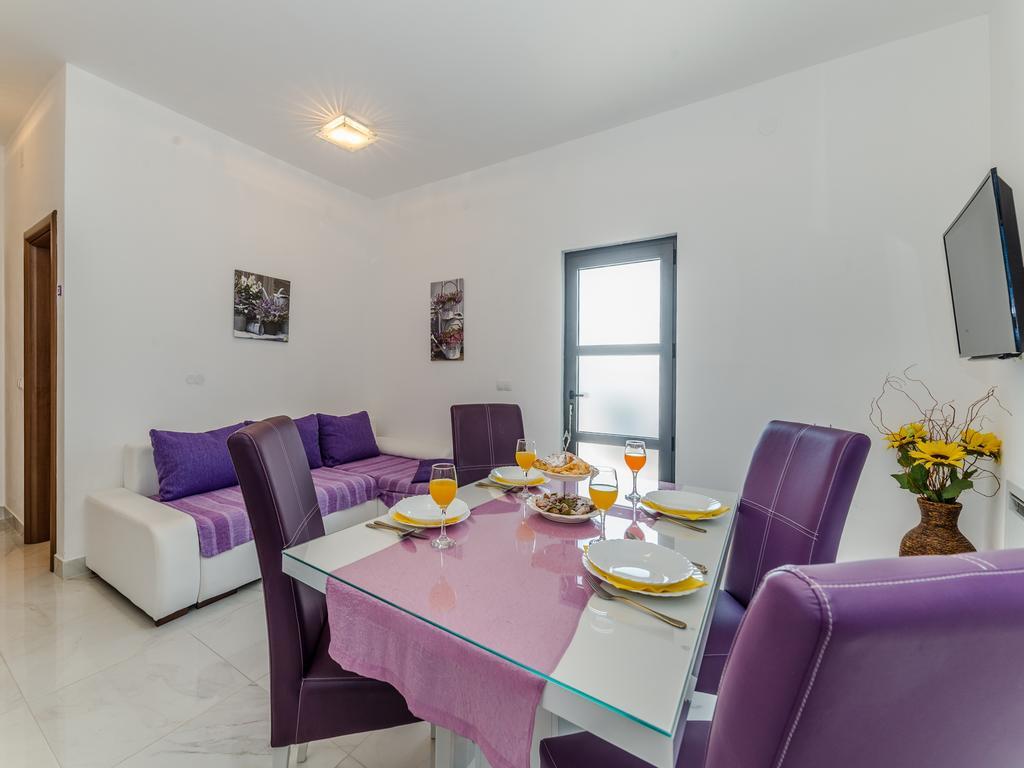 Apartments Dalmatia (Adults Only) Privlaka  Eksteriør billede